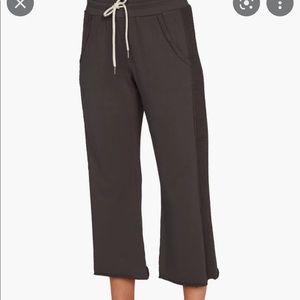 Mate the Label - Kayden Crop Flare - CHARCOAL / M